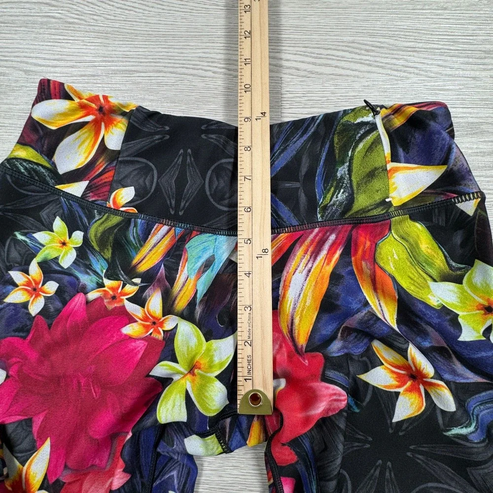 CALIA Women's Leggings Tropical Floral Print Multicolor Capri Cropped Yoga Pants
